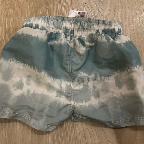 HM tye dye Baby Boy Swim Trunks - Picture 3 of 4